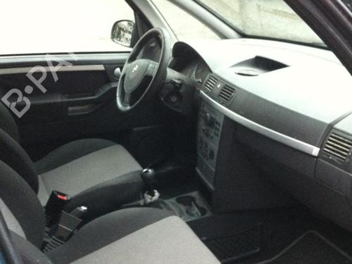Left taillight OPEL MERIVA A MPV (X03) 1.6 16V (E75) | BP25696443C34 