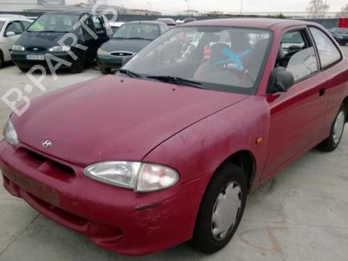 Right headlight HYUNDAI ACCENT I (X-3) 1.3 i 12V | BP25689977C29 