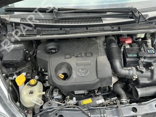 Used Alternator TOYOTA YARIS (_P13_) 1.4 D (NLP130_, NLP130) (90 hp) 25684087