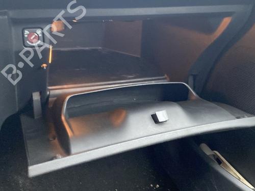 Handskerum CITROËN C3 II (SC_) 1.6 HDi (92 hp) 28383866