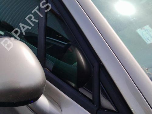 front-right-quarter-glass-citroen-c5-ii-break-re_-2004-2005-2006-2007-2008-36556680 main image
