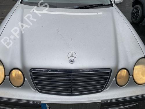 Used Right headlight Right headlight MERCEDES-BENZ E-CLASS (W210) E 270 CDI (210.016) (170 hp) 31271207 31271207