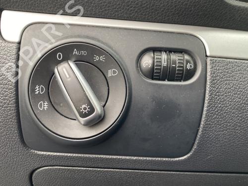 Used Headlight switch VW SCIROCCO III (137, 138) 1.4 TSI (160 hp) 32429383