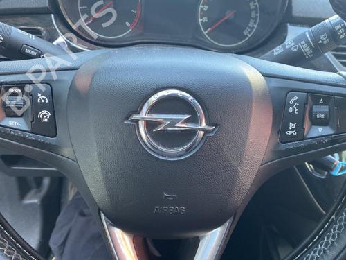 Used Driver airbag OPEL CORSA E (X15) 1.4 (08, 68) (90 hp) 31994504