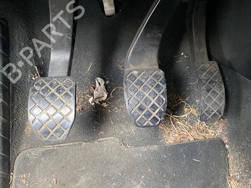 Used Break pedal AUDI A6 C6 Avant (4F5) 2.7 TDI (180 hp) 25694605
