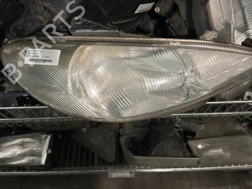 Used Right headlight Right headlight 37683828 37683828