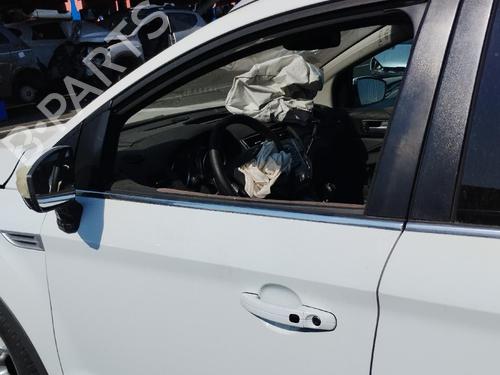 Used Left front door Left front door 37751461 37751461