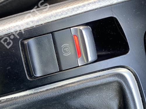 Used Switch AUDI A4 B8 Avant (8K5) 2.0 TDI (120 hp) 25690825