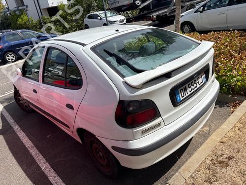 Used Parts RENAULT MEGANE I (BA0/1_) 2.0 i (BA0G) 4923102