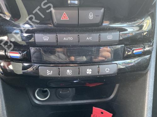 Used Climate control PEUGEOT 2008 I (CU_) 1.2 THP 110 / PureTech 110 (110 hp) 30712549