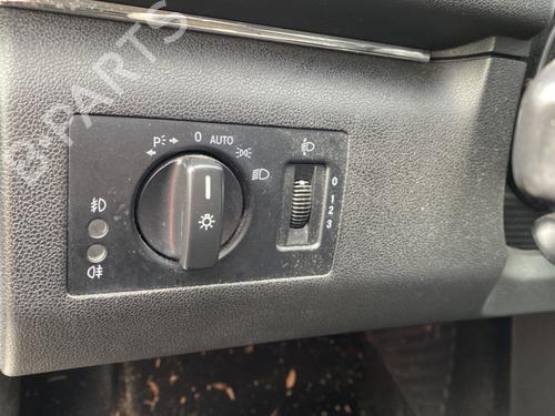 Used Headlight switch Headlight switch MERCEDES-BENZ B-CLASS Sports Tourer (W245) B 180 CDI (245.207) (109 hp) 34000461 34000461