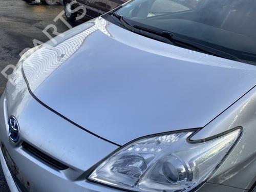 Used Left headlight Left headlight TOYOTA PRIUS (_W3_) 1.8 Hybrid (ZVW30) (136 hp) 31929382 31929382