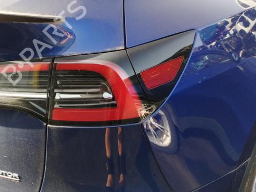 Right taillight TESLA MODEL Y (5YJY) Long Range All-wheel Drive | BP37750938C35 - Image 6