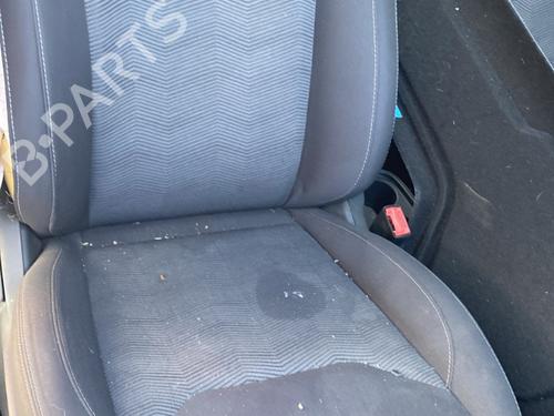 Used Right front seat FORD KA+ III (UK, FK) 1.2 Ti-VCT (85 hp) 25675437