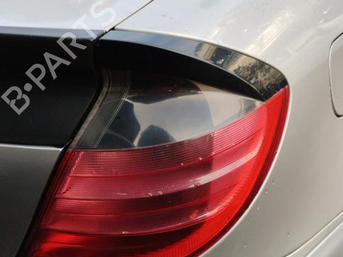 Used Right taillight MERCEDES-BENZ C-CLASS Coupe (CL203) C 220 CDI (203.706) (143 hp) 25683763