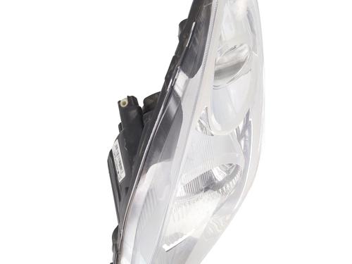Used Right headlight Right headlight SUZUKI SPLASH (EX) 1.3 CDTI (A5B413D) (75 hp) 25694672 25694672