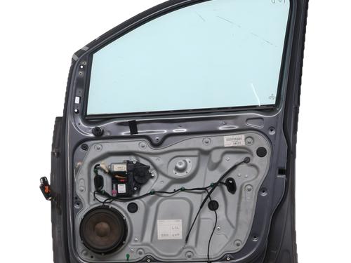 Used Right front door Right front door 38290542 38290542