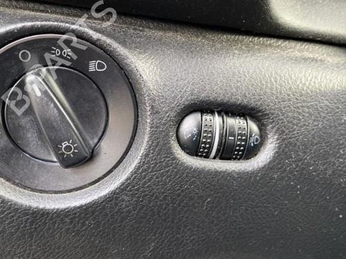 Used Headlight switch Headlight switch VW PASSAT B5 Variant (3B5) 1.9 TDI (115 hp) 25683568 25683568