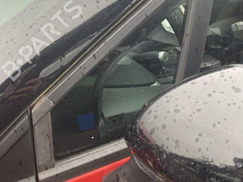 Venstre foran trekantet rude RENAULT CAPTUR II (HF_) TCe 130 (HFMF) (131 hp) 32137708