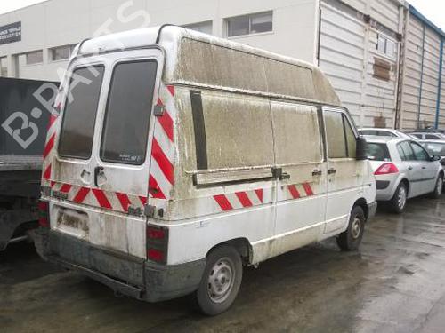 Used Parts RENAULT TRAFIC Van (T_, P_, V_) 2.1 D 2540957