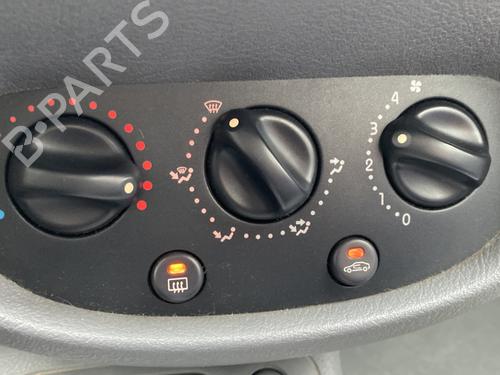 AC-Styringsenhed/Manøvreenhed RENAULT CLIO II (BB_, CB_) 1.2 (BB0A, BB0F, BB10, BB1K, BB28, BB2D, BB2H, CB0A,... (58 hp) 25673387