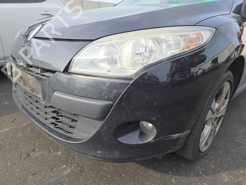 Used Left front fog light RENAULT MEGANE III Grandtour (KZ0/1) 1.9 dCi (KZ0J, KZ0N, KZ1S) (131 hp) 25690961