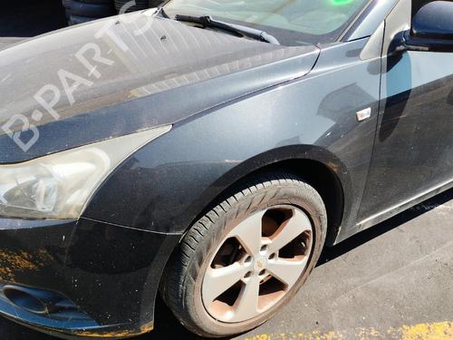 Used Left front fenders Left front fenders 36951924 36951924