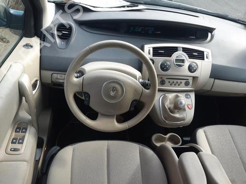 Lamp holder RENAULT SCÉNIC II (JM0/1_) 1.5 dCi (JM1E, JM16) | BP25696327L10 