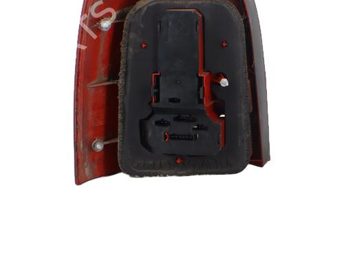 Right taillight VW PASSAT B5 Variant (3B5) 1.6 | BP27150527C35 - Image 4