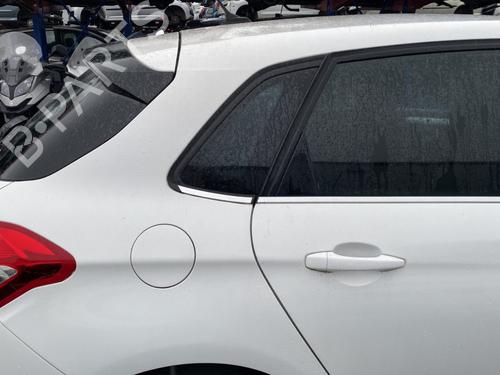 fuel-flap-citroen-c4-ii-nc_-2009-31775394 main image