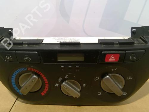 Climate control TOYOTA RAV 4 II (_A2_) 2.0 D 4WD (CLA20_, CLA21_, CLA20R, CLA21R) | BP25689562I5 - Image 2