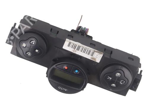 Used Climate control RENAULT SCÉNIC II (JM0/1_) 1.9 dCi (JM0G, JM12, JM1G, JM2C) (120 hp) 25736365