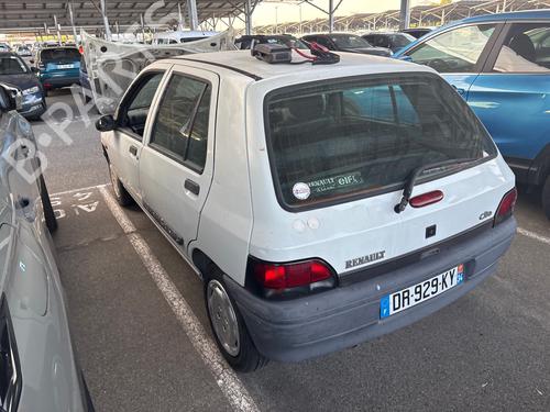 Recambios RENAULT CLIO I (B/C57_, 5/357_) 1.2 (5/357Y, 5/357K) 4946566