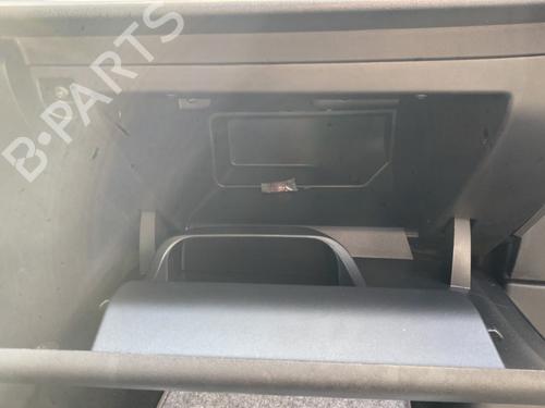Glove box CITROËN C3 III (SX) 1.5 BlueHDi 100 (SXYHYP, SXYHTU) | BP32429333C95