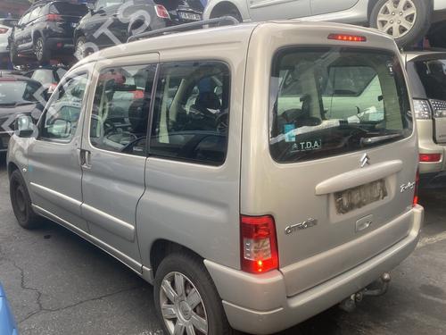 Phare gauche CITROËN BERLINGO / BERLINGO FIRST MPV (MF_, GJK_, GFK_) 1.6 HDI 90 (MF9HX) | BP30001833C28