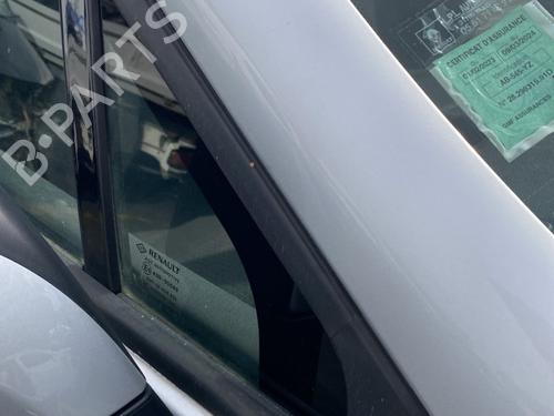 Used Front right quarter glass RENAULT SCÉNIC III (JZ0/1_) 1.5 dCi (110 hp) 28493184