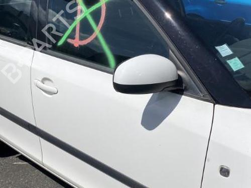 Used Right front door SKODA FABIA II Combi (545) 1.2 TSI (86 hp) 25686697