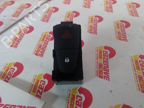 Used Warning switch DACIA SANDERO II TCe 90 (B8M1, B8MA, B8AC) (90 hp) 25696474