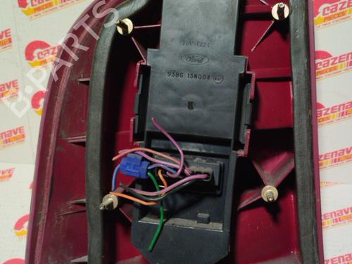 Right taillight FORD MONDEO II Turnier (BNP) 1.8 TD | BP25687979C35 
