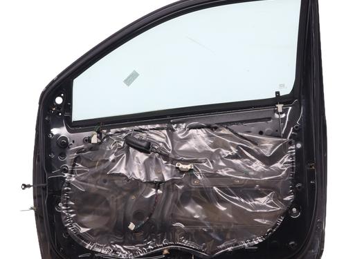 right-front-door-toyota-yaris-_p1_-1999-2000-2001-2002-2003-2004-2005-32444030 main image