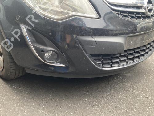 Used Right front fog light OPEL CORSA D (S07) 1.3 CDTI (L08, L68) (75 hp) 28153423