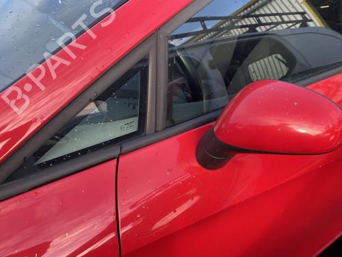 Used Front left quarter glass SEAT LEON (1P1) 1.9 TDI (105 hp) 30438883