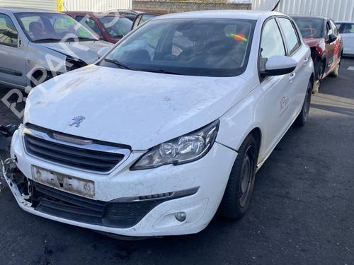 Used Left front fog light PEUGEOT 308 II (LB_, LP_, LW_, LH_, L3_) 1.6 BlueHDi 120 (120 hp) 30967548