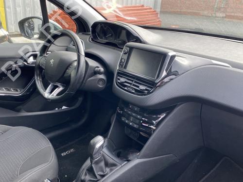 Used Driver airbag Driver airbag PEUGEOT 208 I (CA_, CC_) 1.2 VTI 82 (82 hp) 33741976 33741976