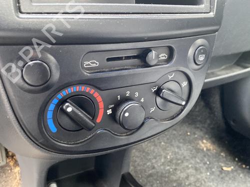 Used Climate control CHEVROLET MATIZ (M200, M250) 0.8 (52 hp) 25680865