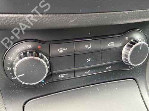 Used Climate control Climate control MERCEDES-BENZ B-CLASS Sports Tourer (W246, W242) B 180 CDI (246.200) (109 hp) 25681943 25681943