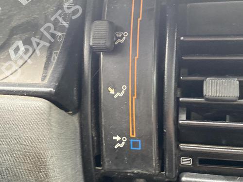 Used Climate control Climate control RENAULT 11 (B/C37_) 1.6 D (B/C374) (55 hp) 25674444 25674444