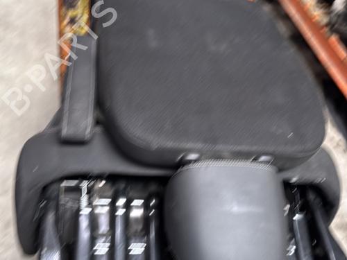 Used Left front seat RENAULT TRAFIC III Van (FG_) 1.6 dCi 115 (FGMD) (116 hp) 31043092