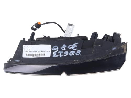 Used Left tailgate light Left tailgate light 38485626 38485626