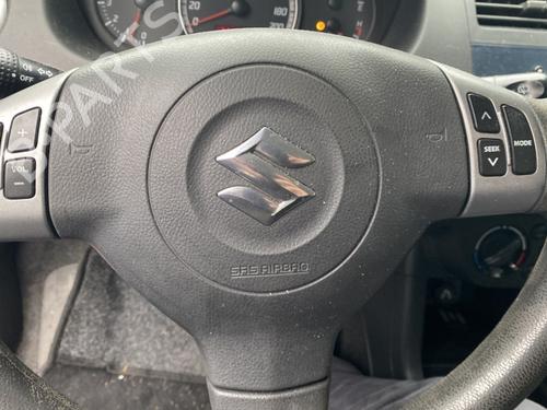 Used Driver airbag SUZUKI SWIFT III (MZ, EZ) 1.3 (RS413, ZC11S) (92 hp) 30109626